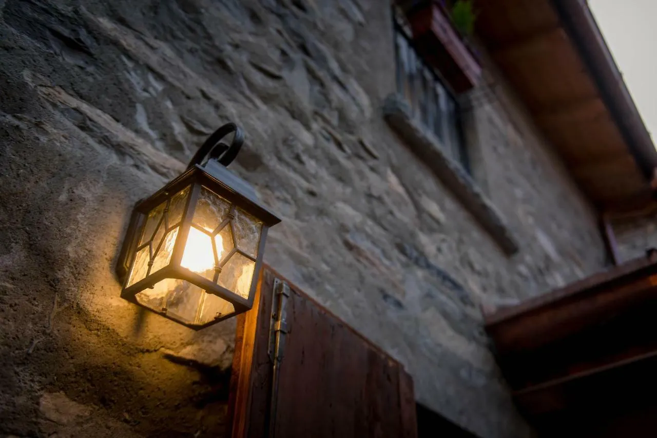 Il Borghetto Di Torno Apartment
