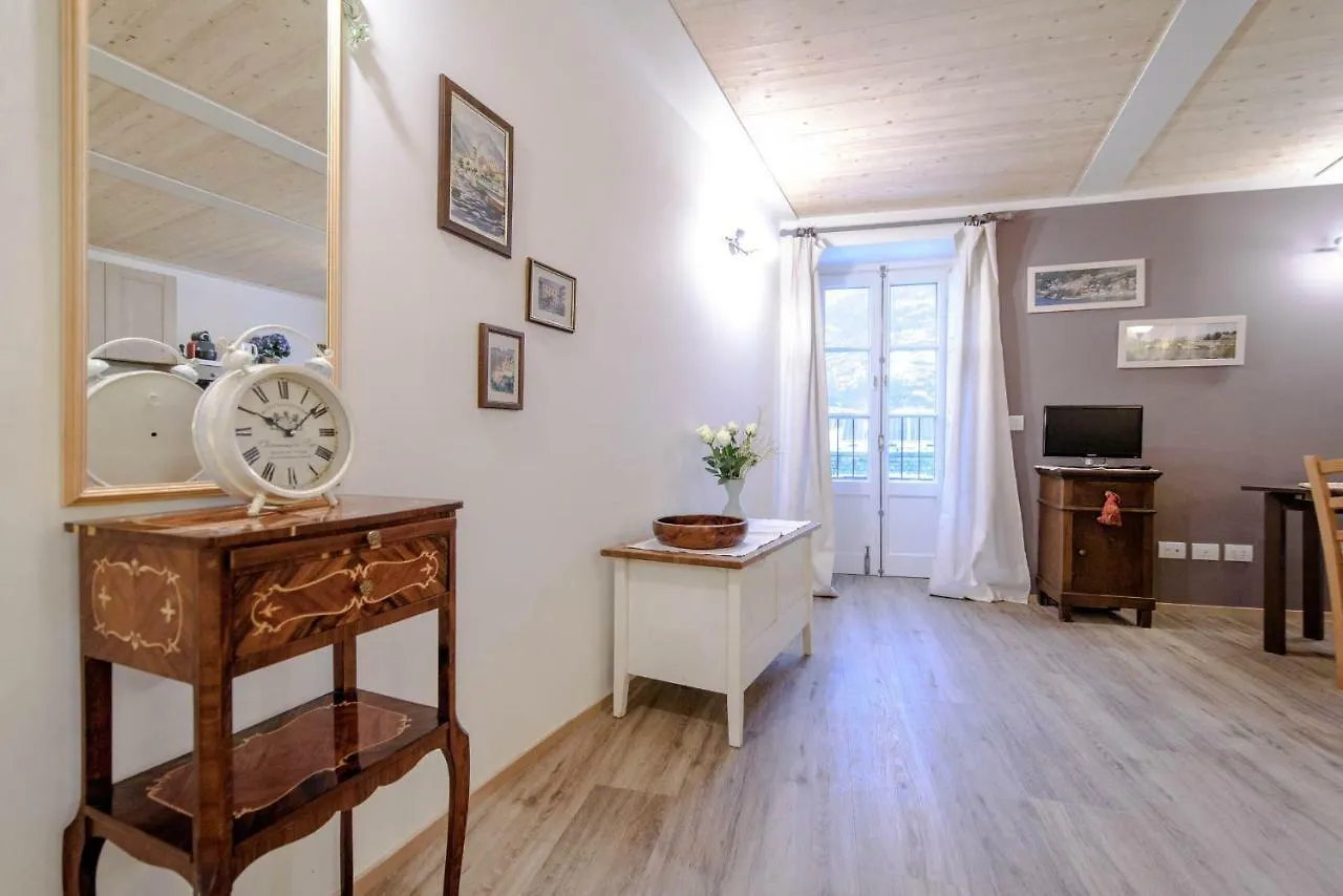Appartamento Il borghetto di Torno