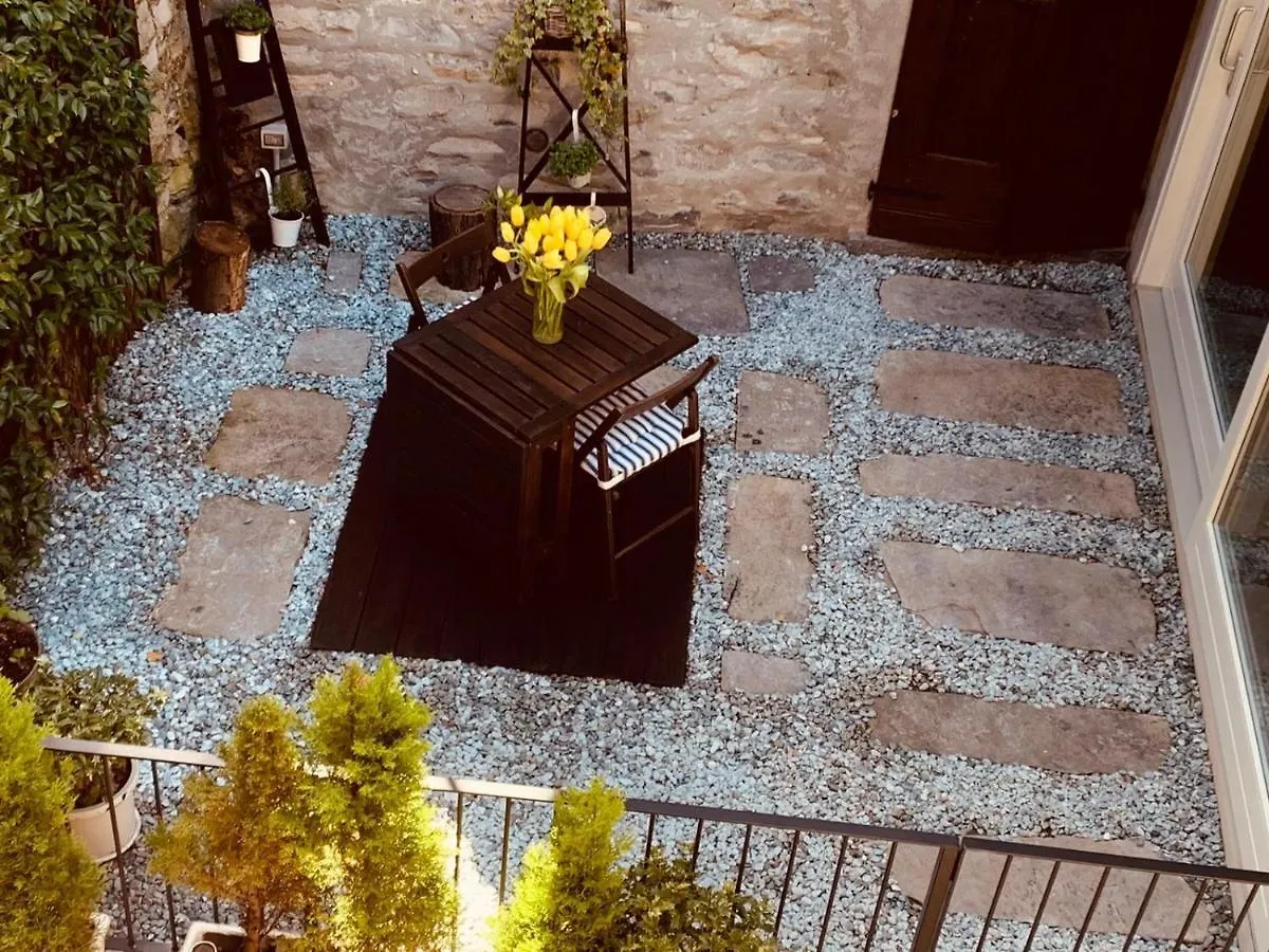 Il Borghetto Di Torno Apartment 0*,  Italy